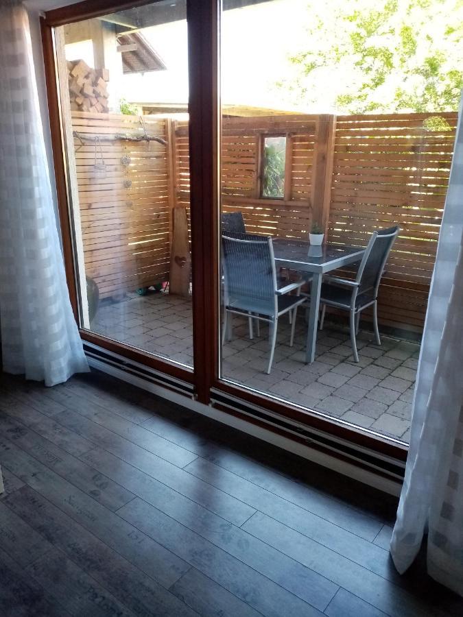 Schoene Einzimmer Wohnung Zwischen Bodensee Und Allgaeu Neukirch  Exterior photo